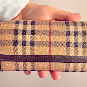 Burberry wallet